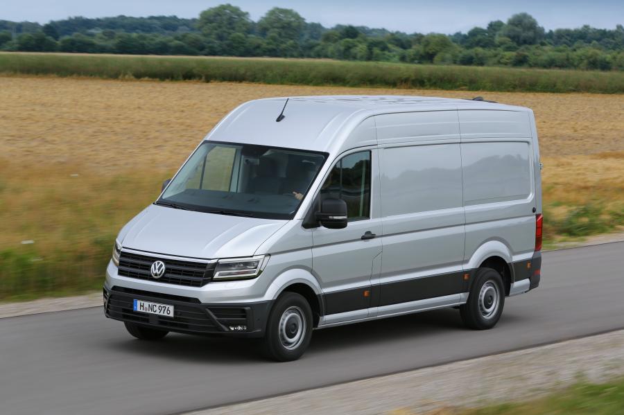  Volkswagen Crafter High Roof Van 2016 года  (фото 18 из 49)